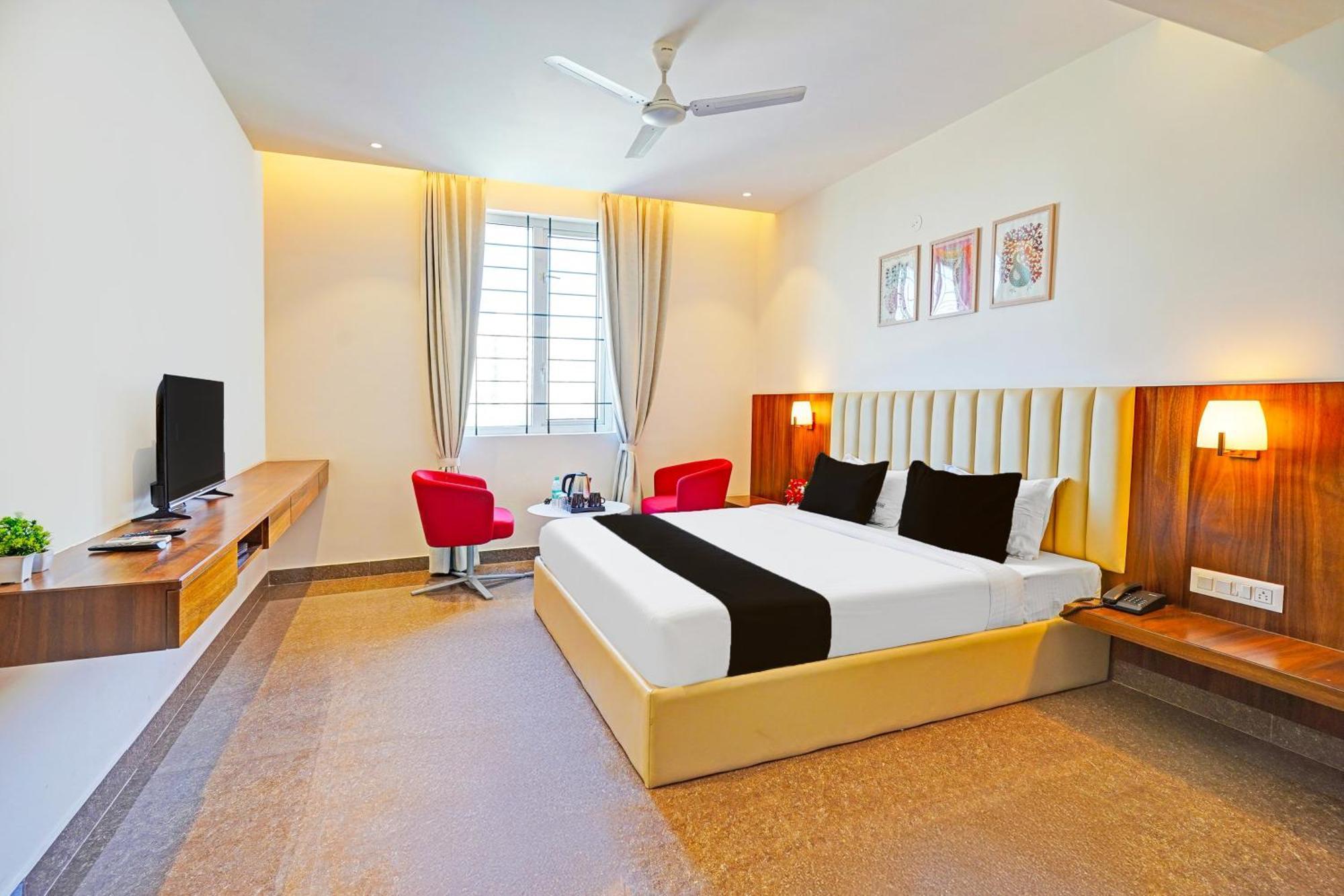 Super Townhouse Oak Electronic City Formerly Hotel Trubell Kammasandra Exterior foto